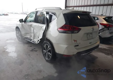 2020 Nissan Rogue Sv Intelligent Awd z USA, uszkodzony, nr VIN 5N1AT2MV0LC777631